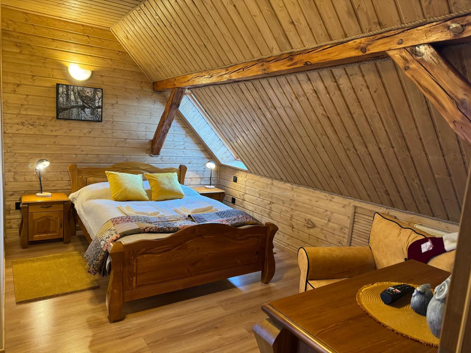 Kamien I Sowa Aparthotel Lipinki Łużyckie Εξωτερικό φωτογραφία